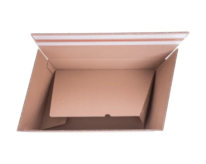 Karton o wymiarach 300x200x100mm. Opakowanie wykonane z trójwarstwowej tektury falistej o fali B i gramaturze 380 g/m² w szarym kolorze. Opakowanie posiada dwa paski klejowe i zrywkę oraz automatyczne, pełne dno.