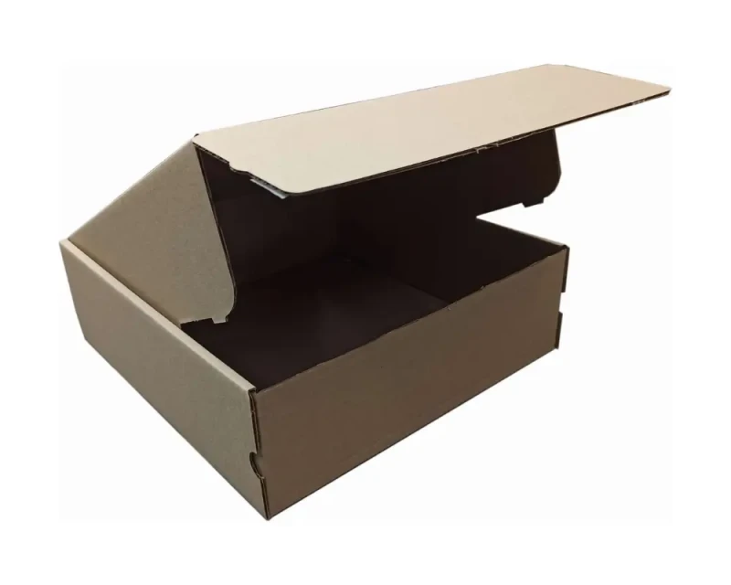 Karton fasonowy o wymiarach 305x305x100mm, wykonany z 3-warstwowej tektury szarej. Pudełko posiada pasek klejowy i zrywkę, które umożliwiają szybkie, estetyczne pakowanie i łatwe otwieranie opakowania.