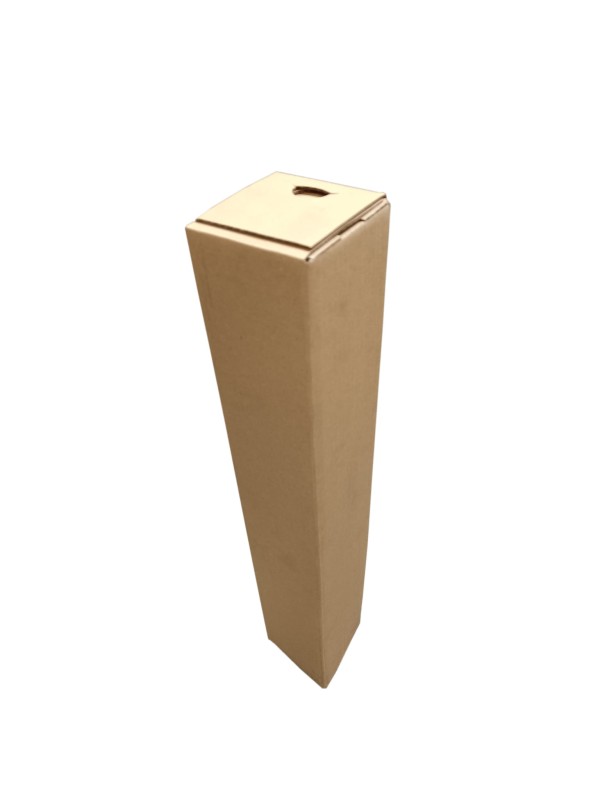 Kwadratowa tuba kartonową o wymiarach 100x100x586mm, wykonana z szarej tektur, fala B. Wyposażona w dwa paski klejowe i perforację do łatwego otwierania, umożliwia szybkie zamknięcie i wygodne użytkowanie bez dodatkowej taśmy.