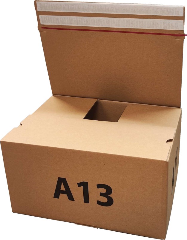 Solidny karton o wymiarach 400x300x200mm, wykonany z szarej 5-warstwowej tektury. Pudełko posiada automatyczne dno, dwa paski klejowe, zrywkę i nadruk A13 na boku. Tektura delikatnie pęka przy składaniu.