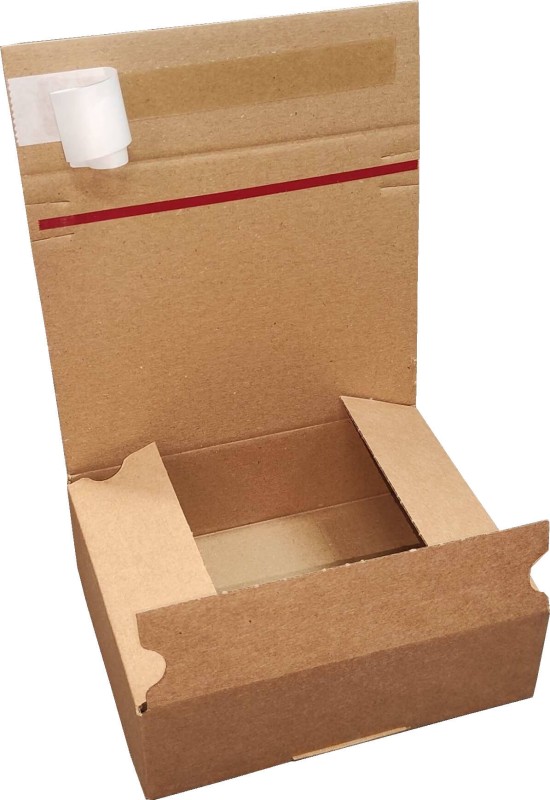Zdjęcie przedstawia karton z automatycznym dnem i paskiem klejowym idealny do wysyłki w paczkomatach. Widoczne jest starannie wykonane opakowanie w naturalnym kolorze tektury. Konstrukcja umożliwia szybkie złożenie bez użycia taśmy.