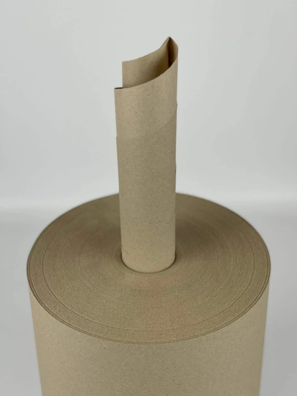 Papierowy wypełniacz ekologiczny do paczek o wadze 10kg to ekologiczne rozwiązanie do zabezpieczania towaru w transporcie. Wytworzony z papieru makulaturowego. Produkt jest całkowicie biodegradowalny. Doskonale sprawdza się przy pakowaniu.