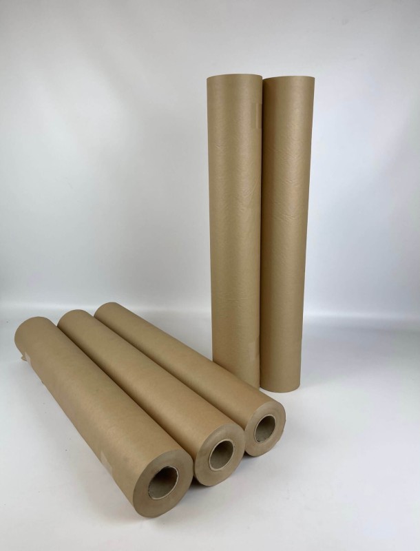 Papier pakowy kraft to ekologiczny wypełniacz. Wykonany z surowców wtórnych. Jest lekki i wytrzymały. Zamiennik plastikowych wypełniaczy i folii bąbelkowej. Można dopasować go do kształtu produktu.