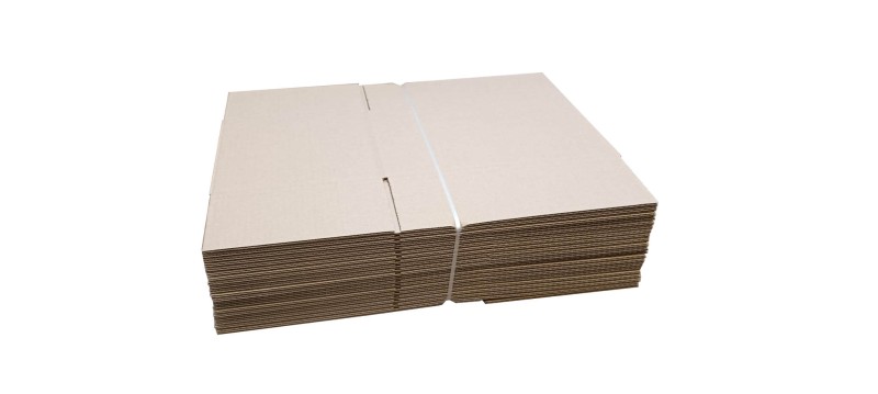 Karton klapowy o wymiarach 300x200x190mm, wykonany z 3-warstwowej tektury (fala B i gramaturze 360 g/m²). Solidna konstrukcja F201 zapewnia skuteczną ochronę zawartości.