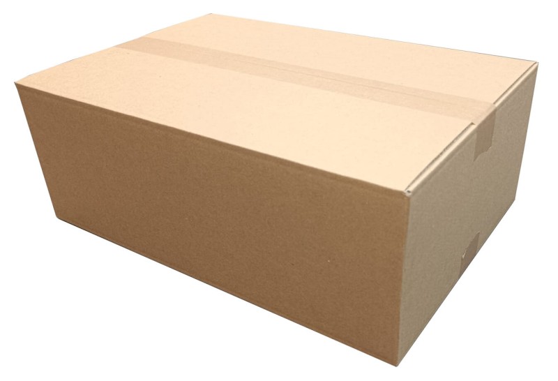 Szary karton klapowy wykonany z pięciowarstwowej tektury o fali EB. Opakowanie posiada solidną konstrukcje FEFCO 201. Karton ma prostokątny kształt i kompaktową wysokość.