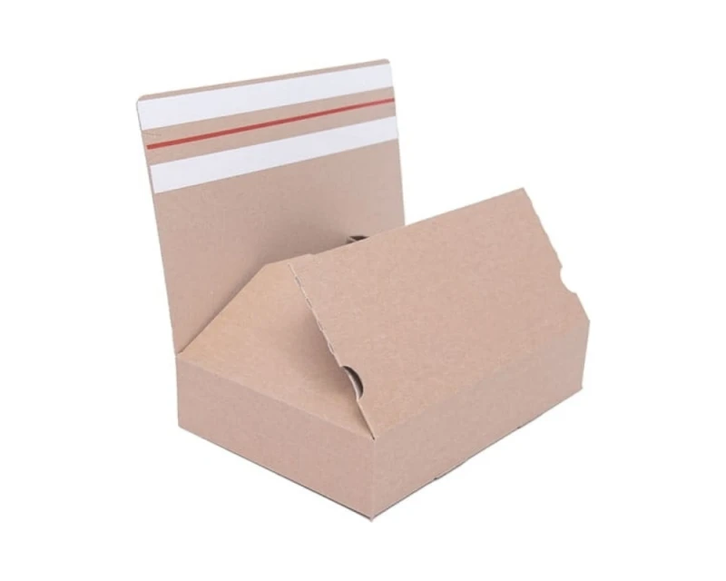 Karton o wymiarach 350x250x75mm wykonany z 3-warstwowej szarej tektury. Opakowanie posiada automatyczne dno oraz dwa paski klejowe i zrywkę.